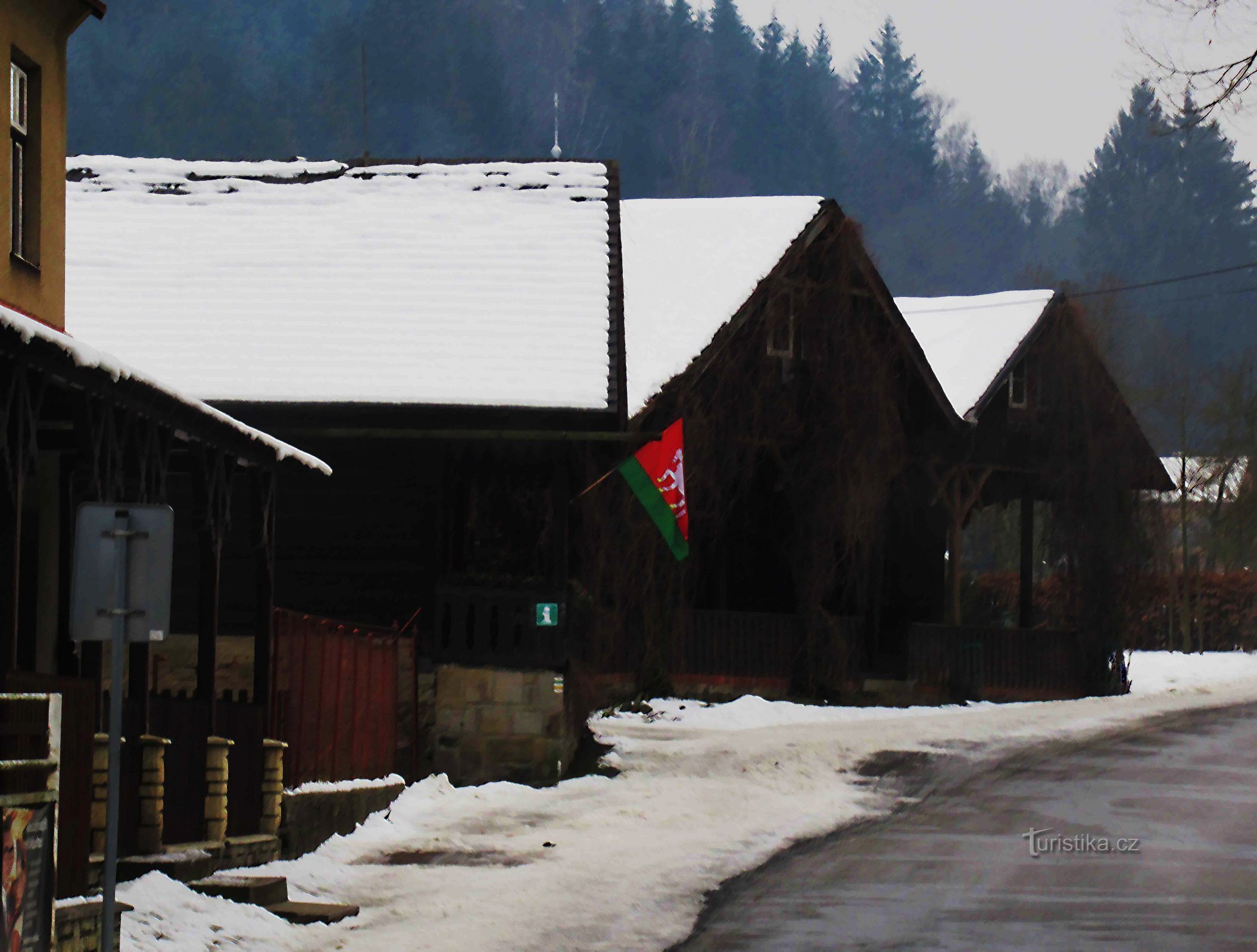 From Velké Karlovice to the Pluskovce valley