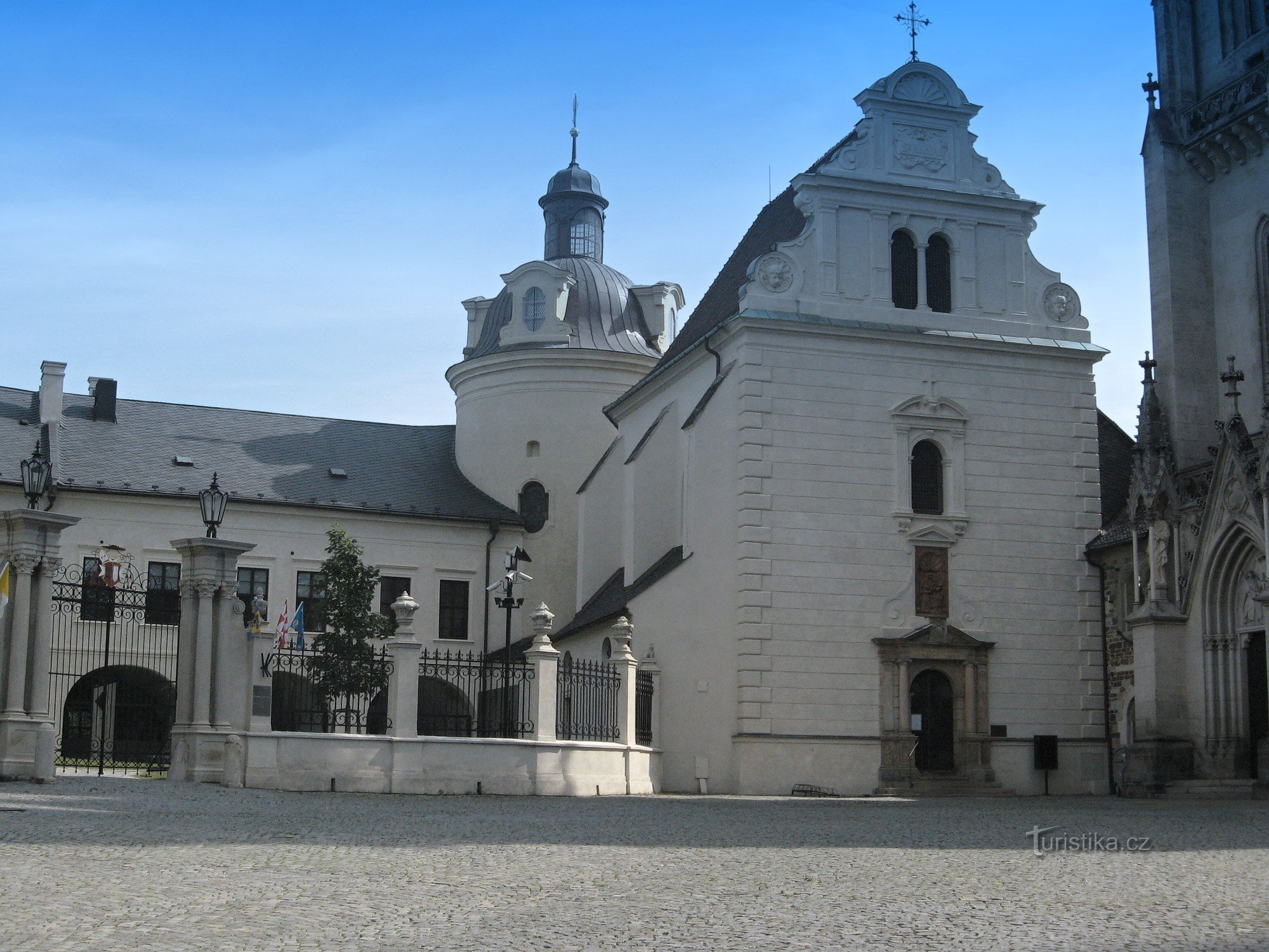 Achter de geschiedenis en schoonheid van de stad Olomouc