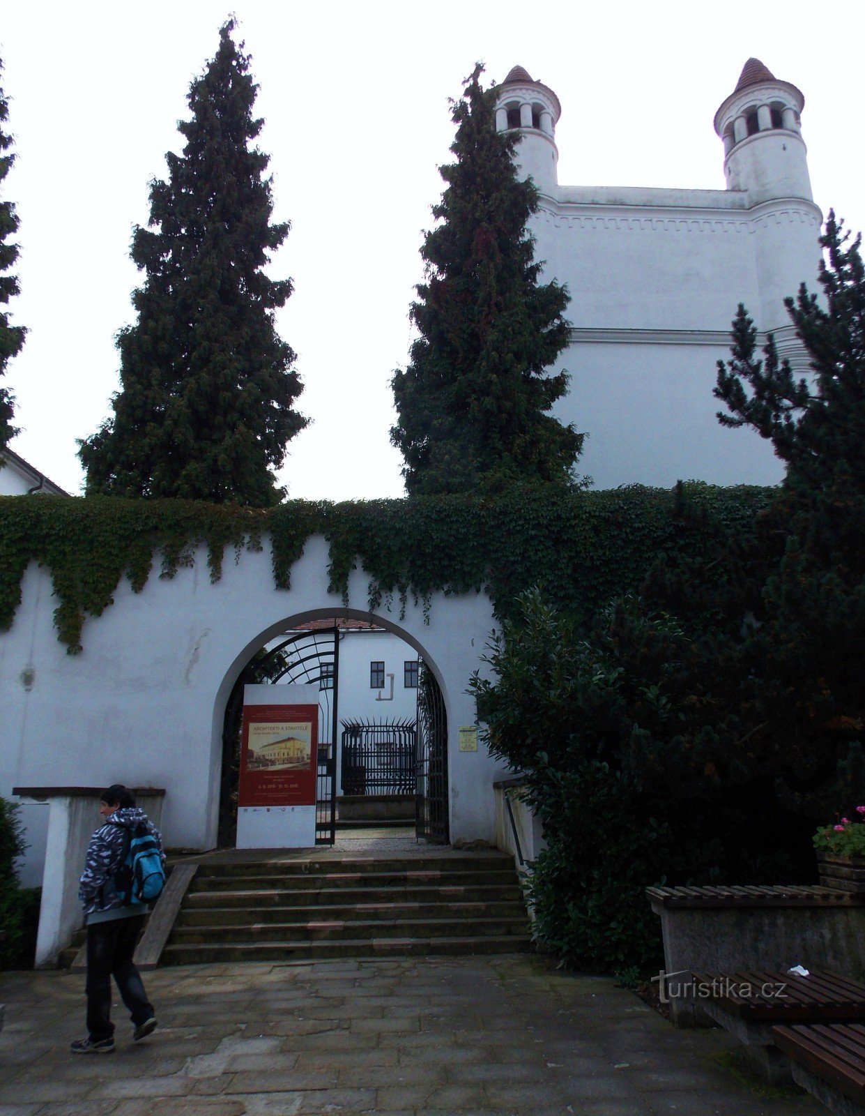 Para sombreros al Museo del Castillo Žerotín en Nové Jičín