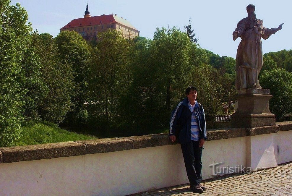 Para la cultura al castillo en Náměšt nad Oslavou