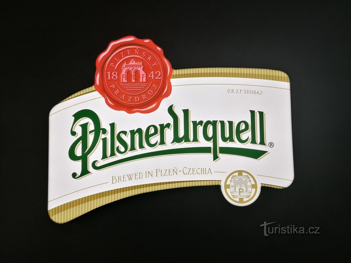 Procure uma mulher por trás de tudo, até mesmo por trás da invenção da cerveja, ou como minha esposa provou essa cerveja em Pilsen