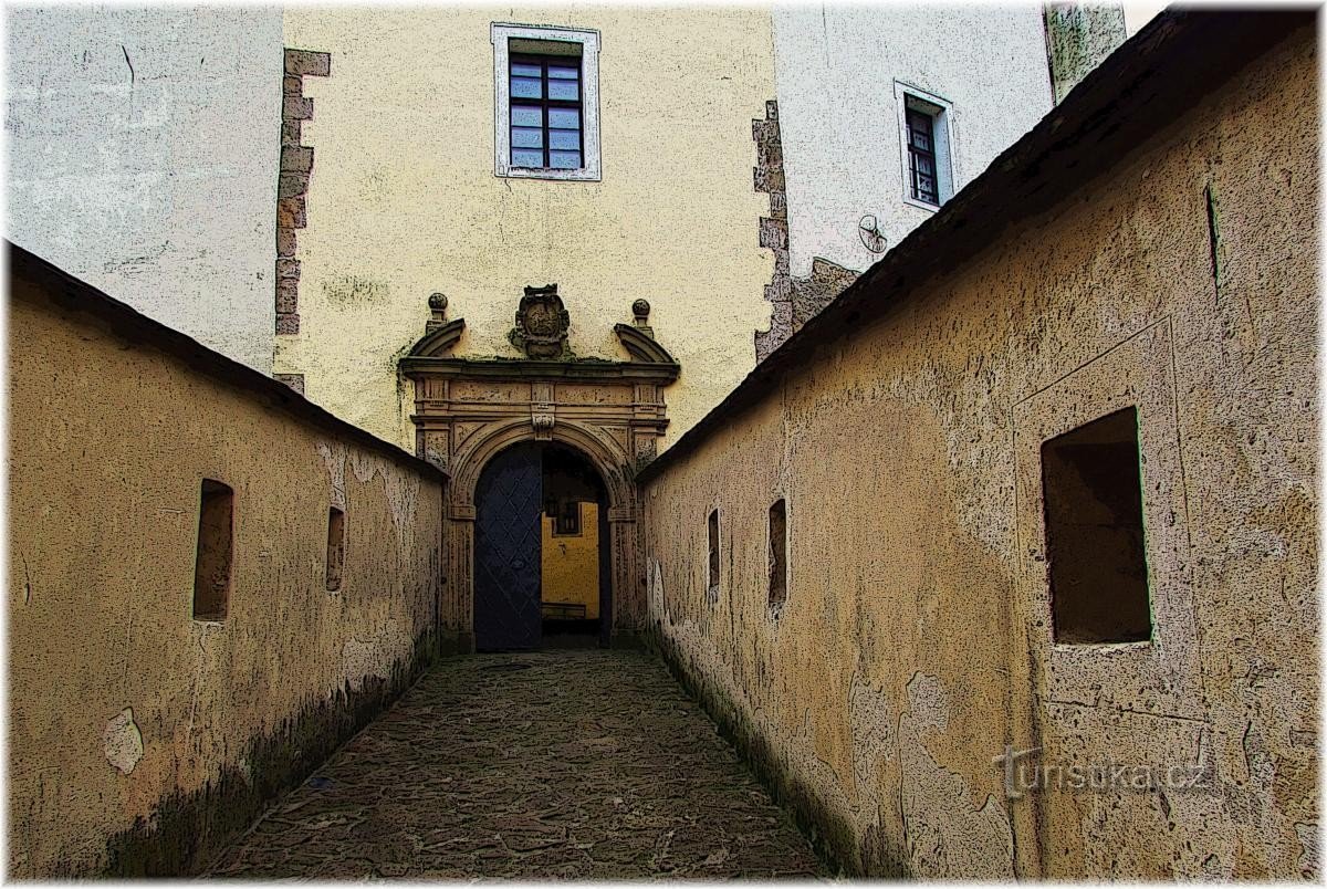 Bakom attraktionerna i slottet Malenovice nära Zlín