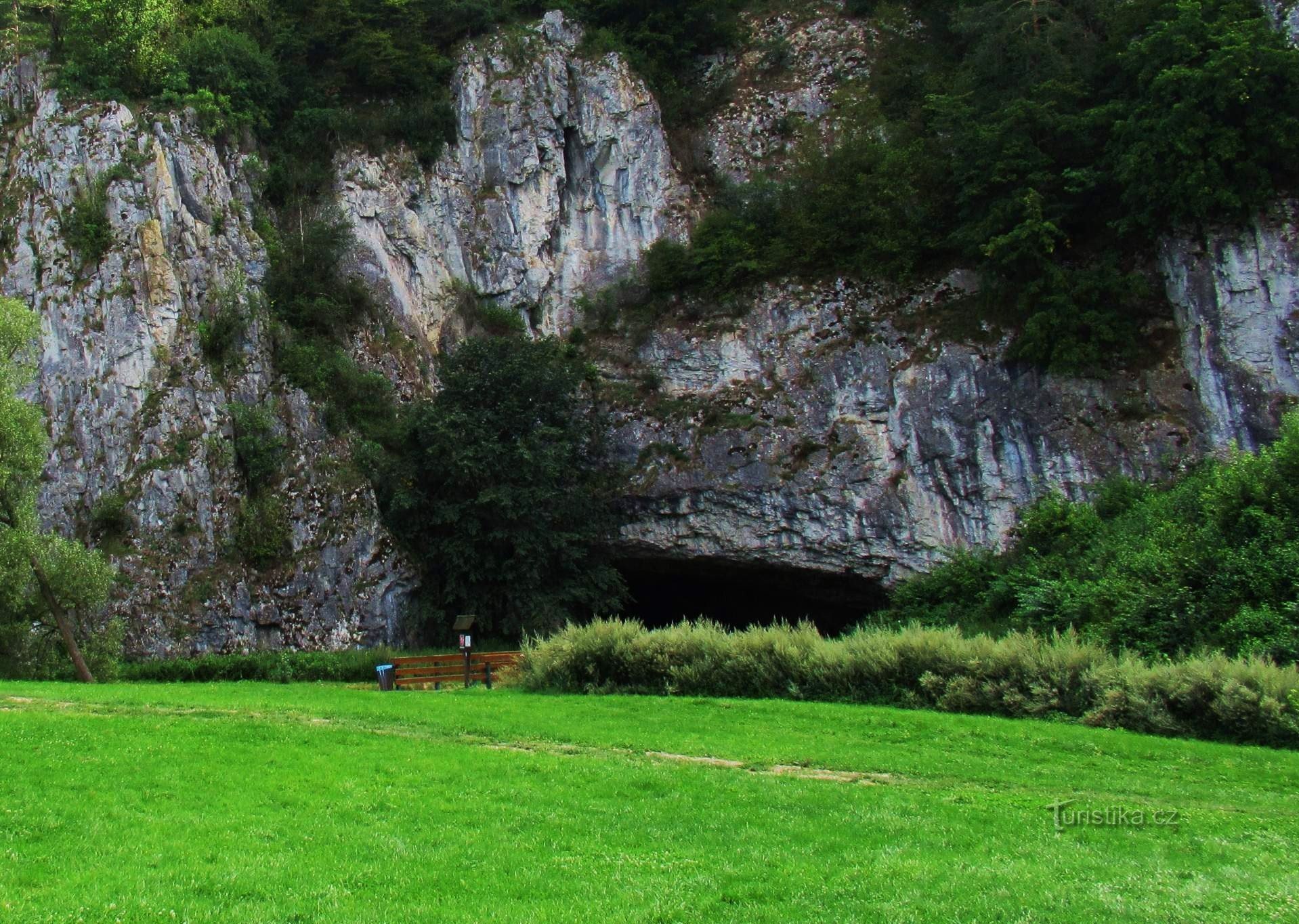 Para experiências em Sloupsko - cavernas Šošůvské