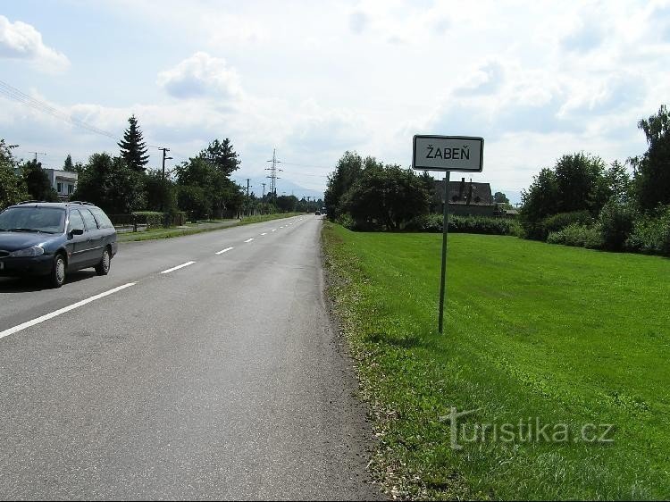 Zabeň: Zabeň - Zufahrtsstraße