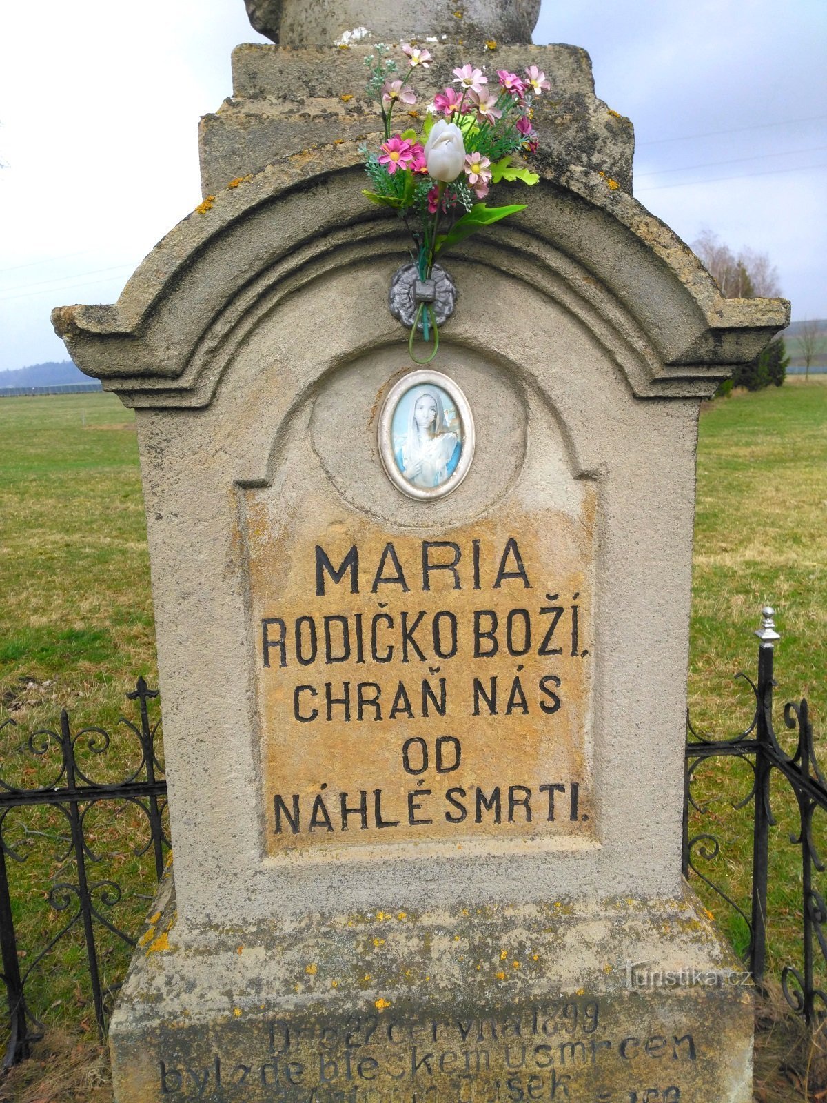 Il tuait le messager du ciel. Lukavice près de Žamberk.