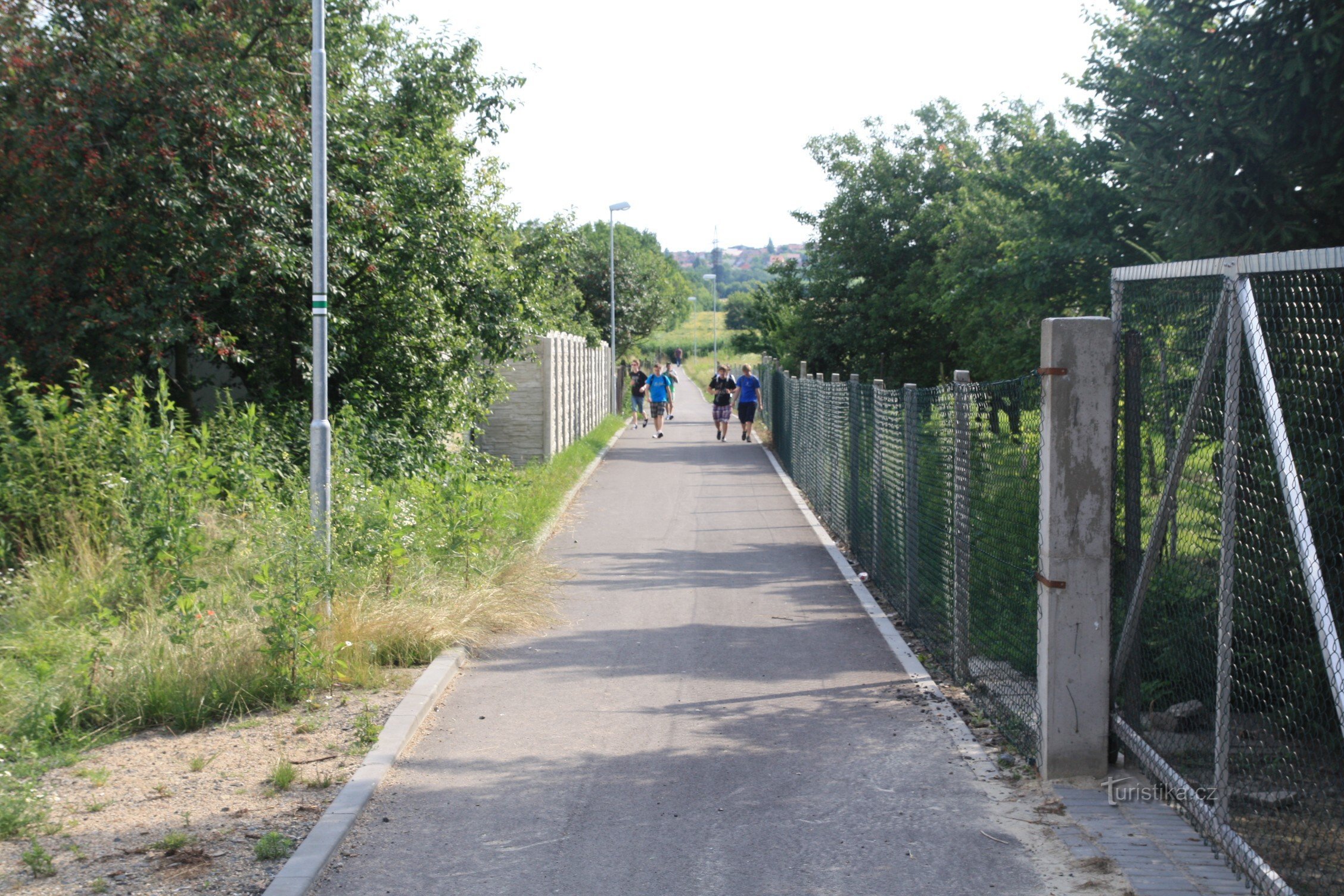 The beginning of the trail at the parking lot in front of the train station