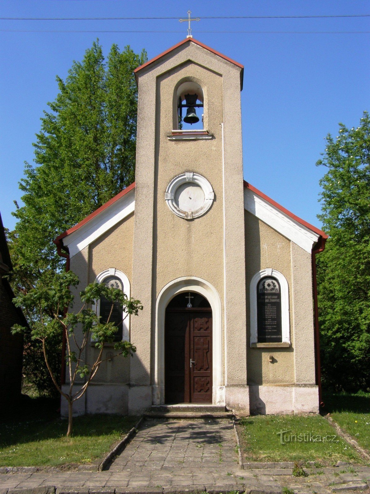 Záhornice - kapelica Majke Božje