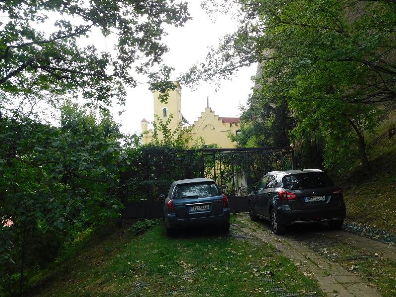 zahrada s letohrádkem Přemyslovka