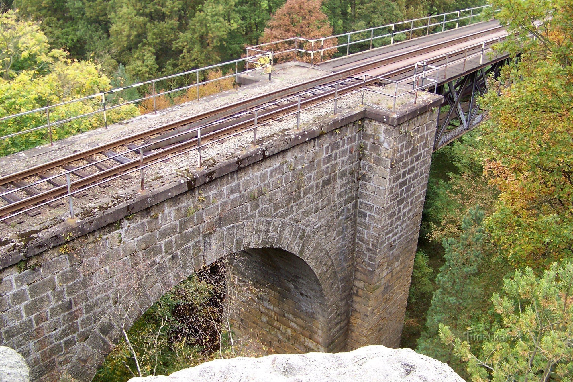 Jardines - puente ferroviario 2010