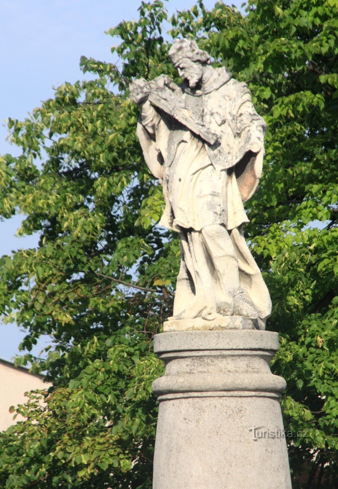 Hare - staty av St. Jan Nepomucký