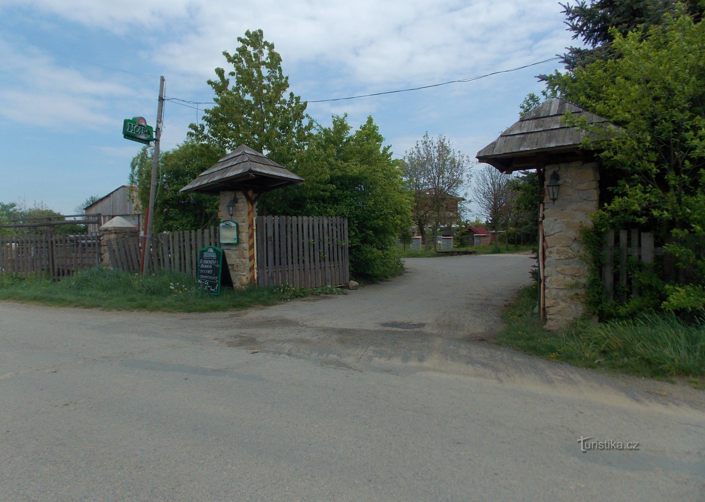 Interesting Ranch Žlutava