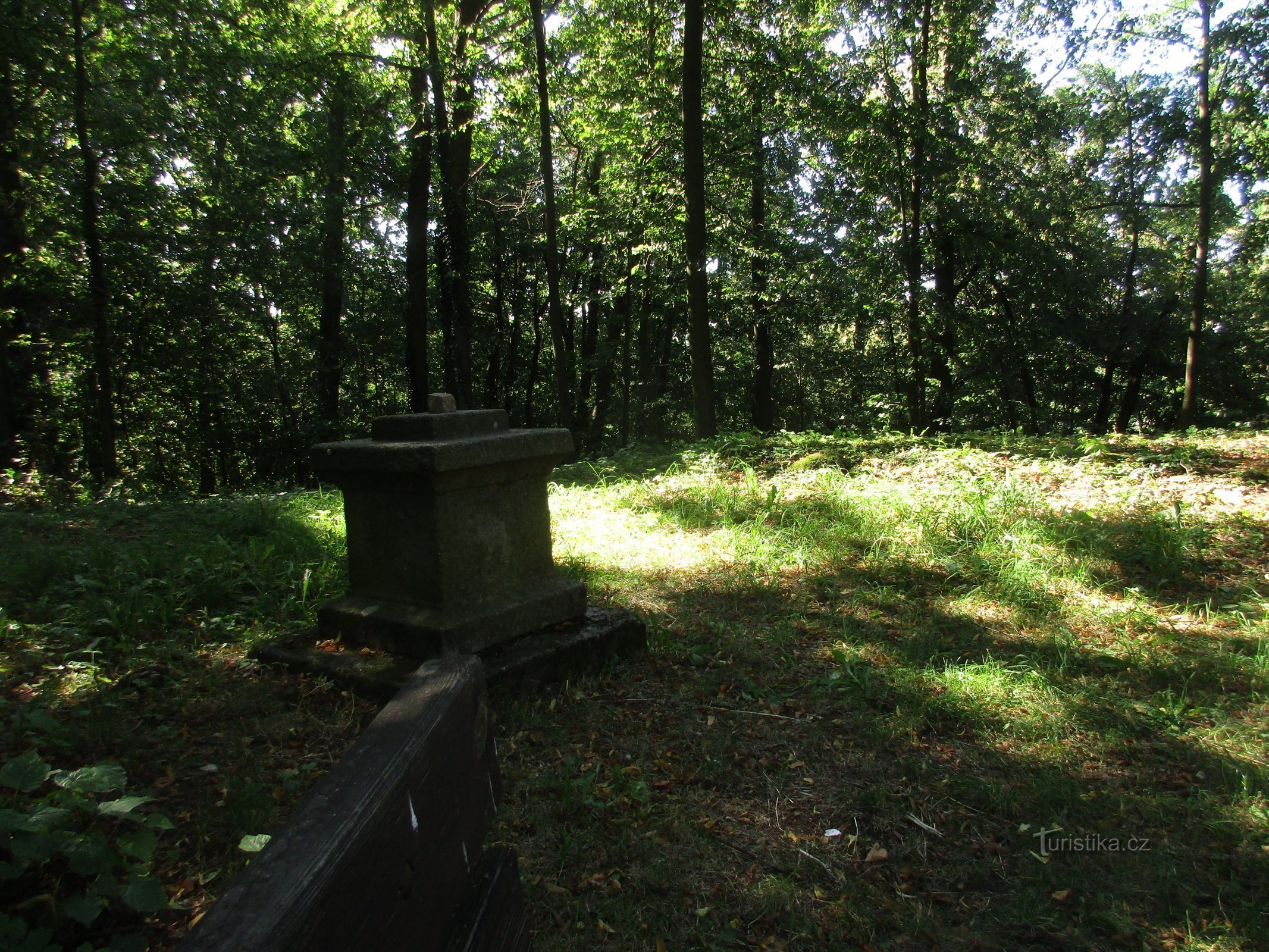 corner in front of the ruin