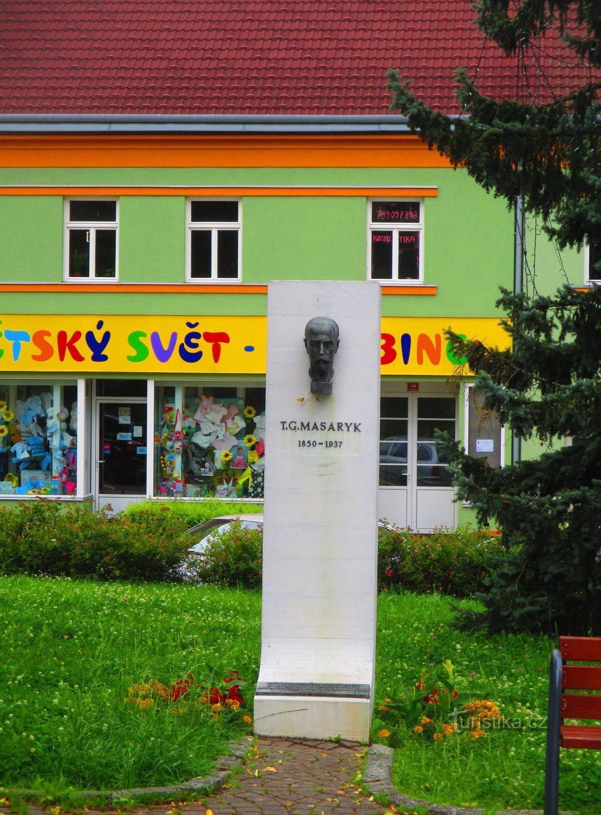 Žamberk - Bust of TGM