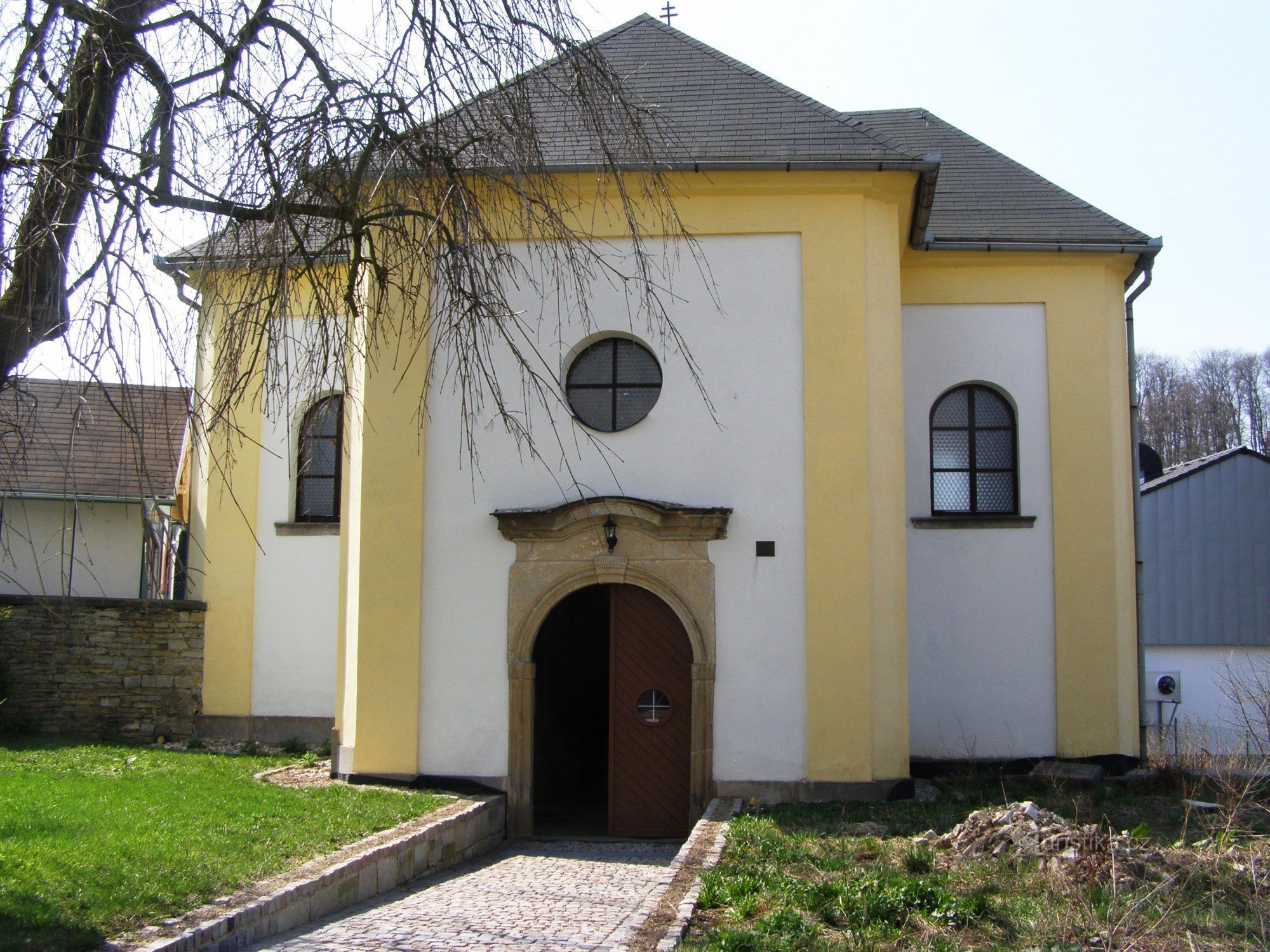 Žamberk - ossuary av Jungfru Maria av sorger