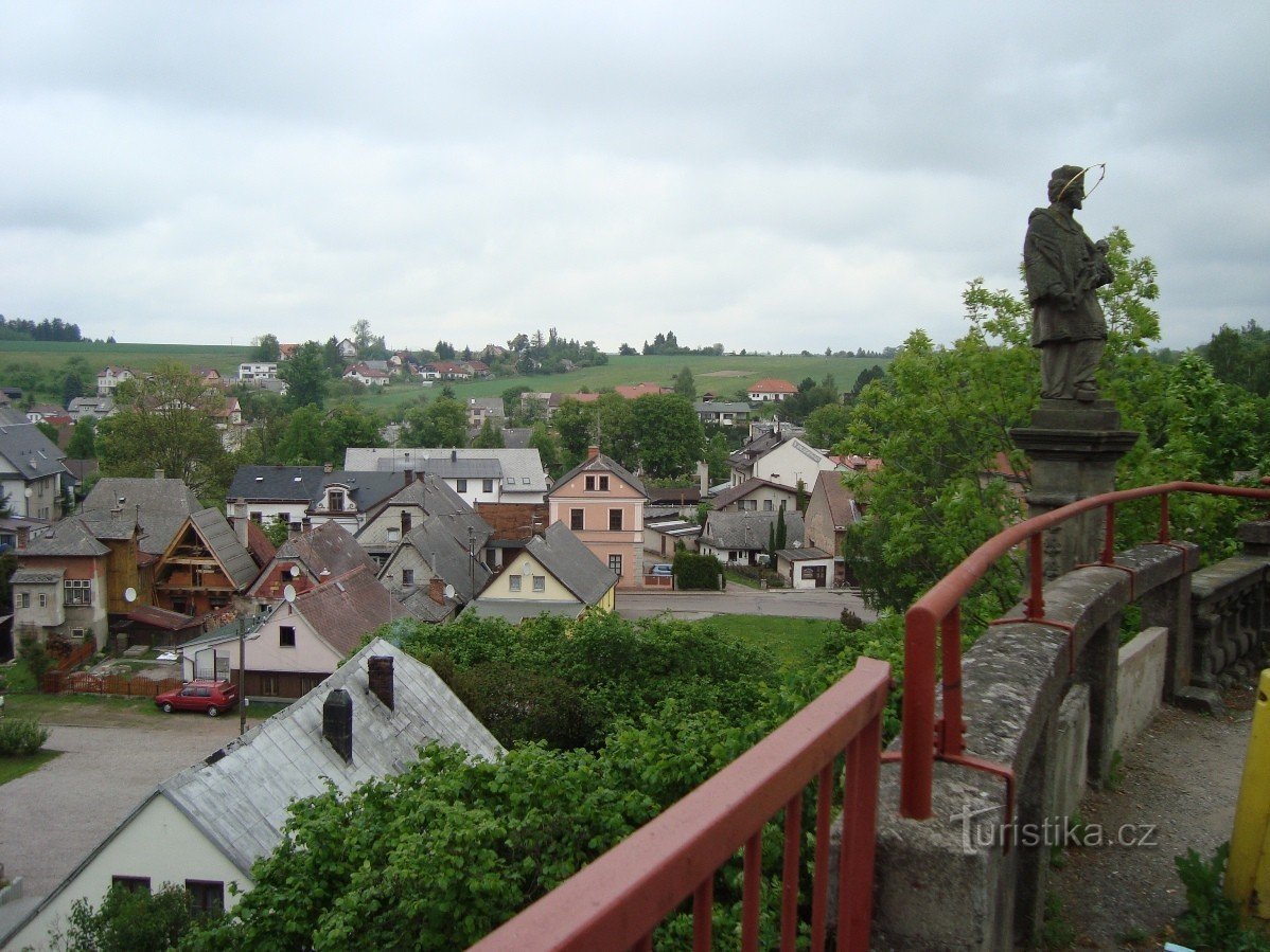 Žamberk - estatua de San Juan Nepomuceno en la calle Zámecká - Foto: Ulrych Mir.