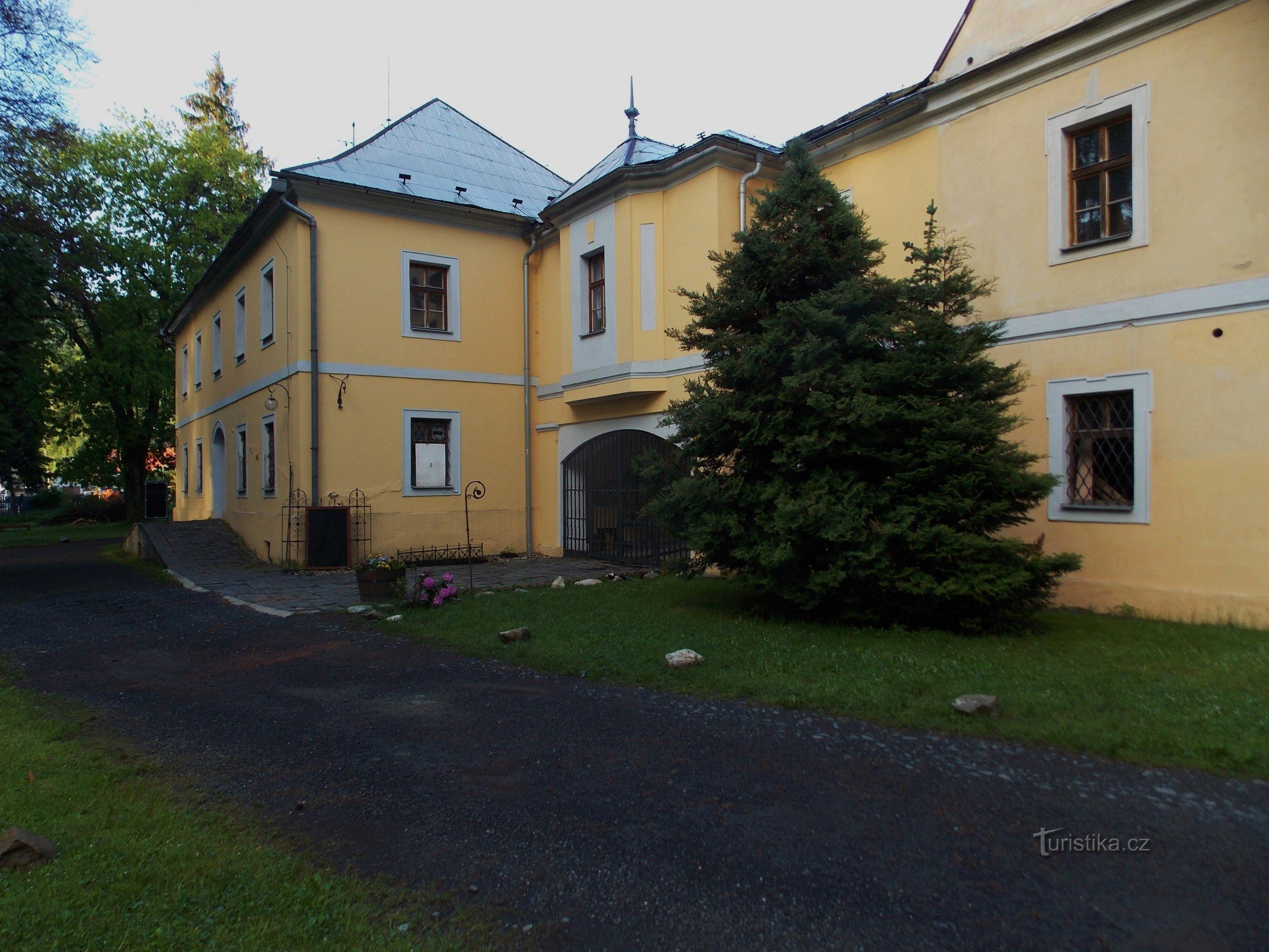 Grohmann manor in Vrbno pod Pradědem