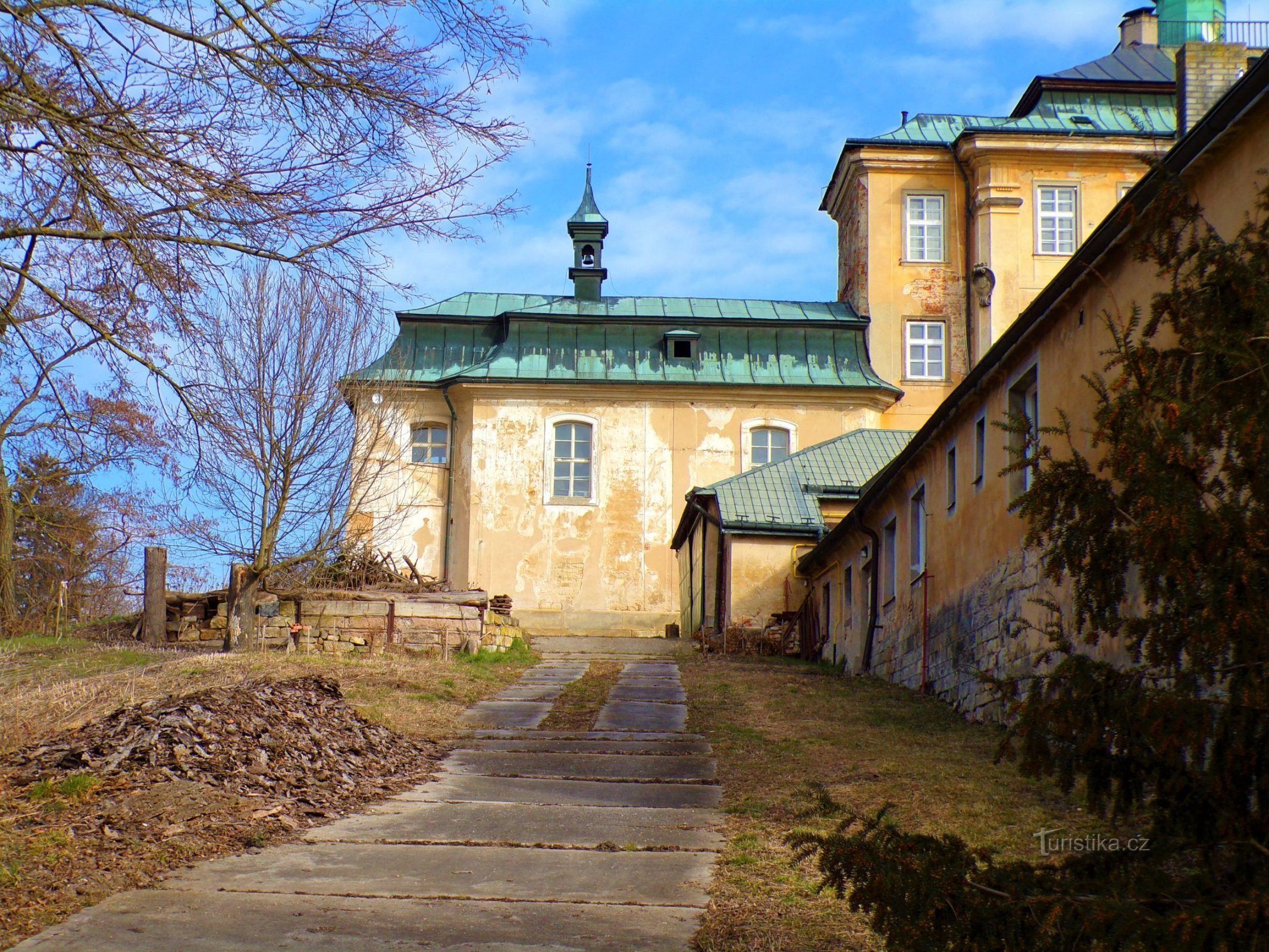 Castelul Capela Sf. Antonín Padovský (Jičíněves, 3.3.2022)