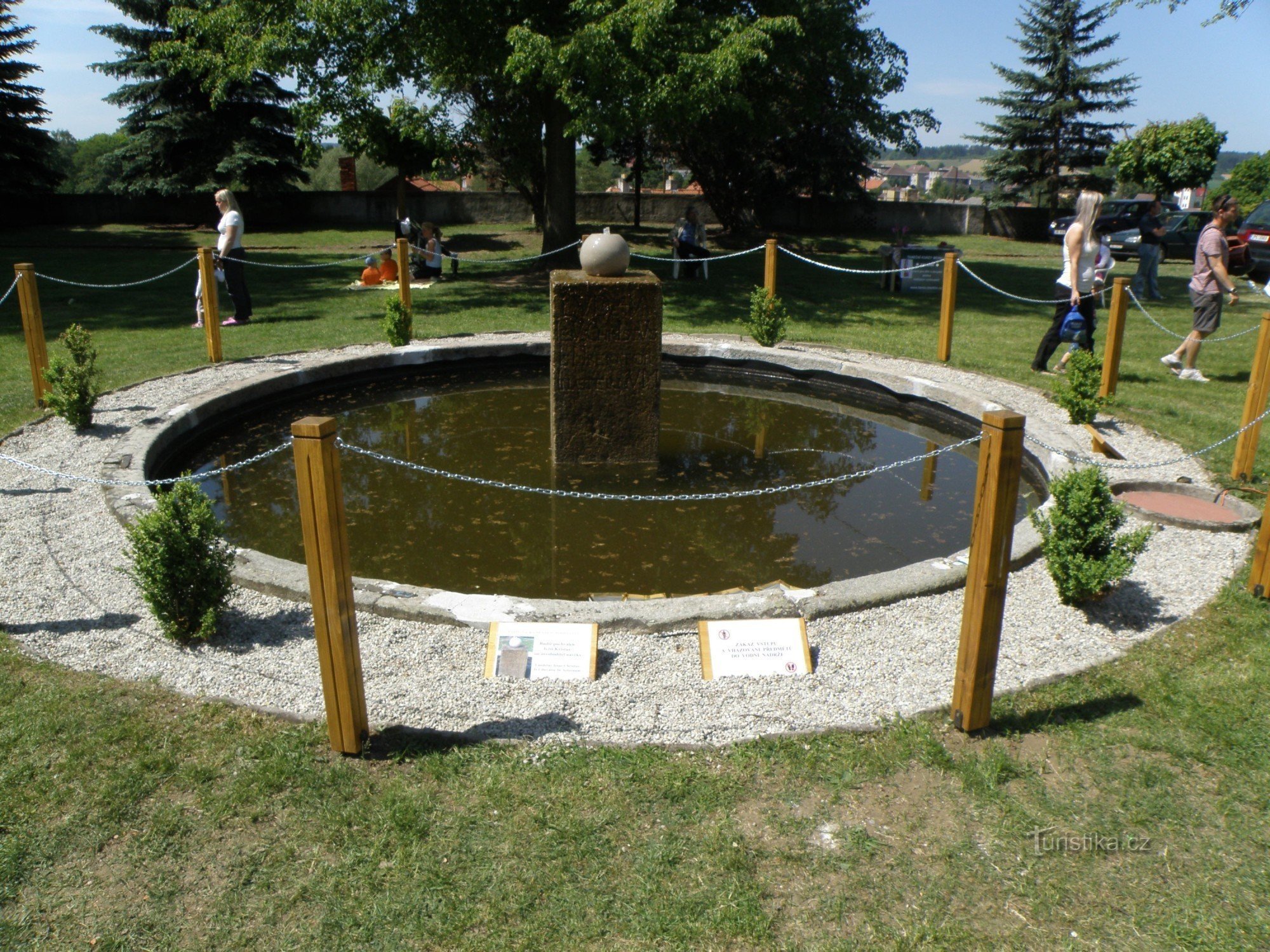 castle fountain