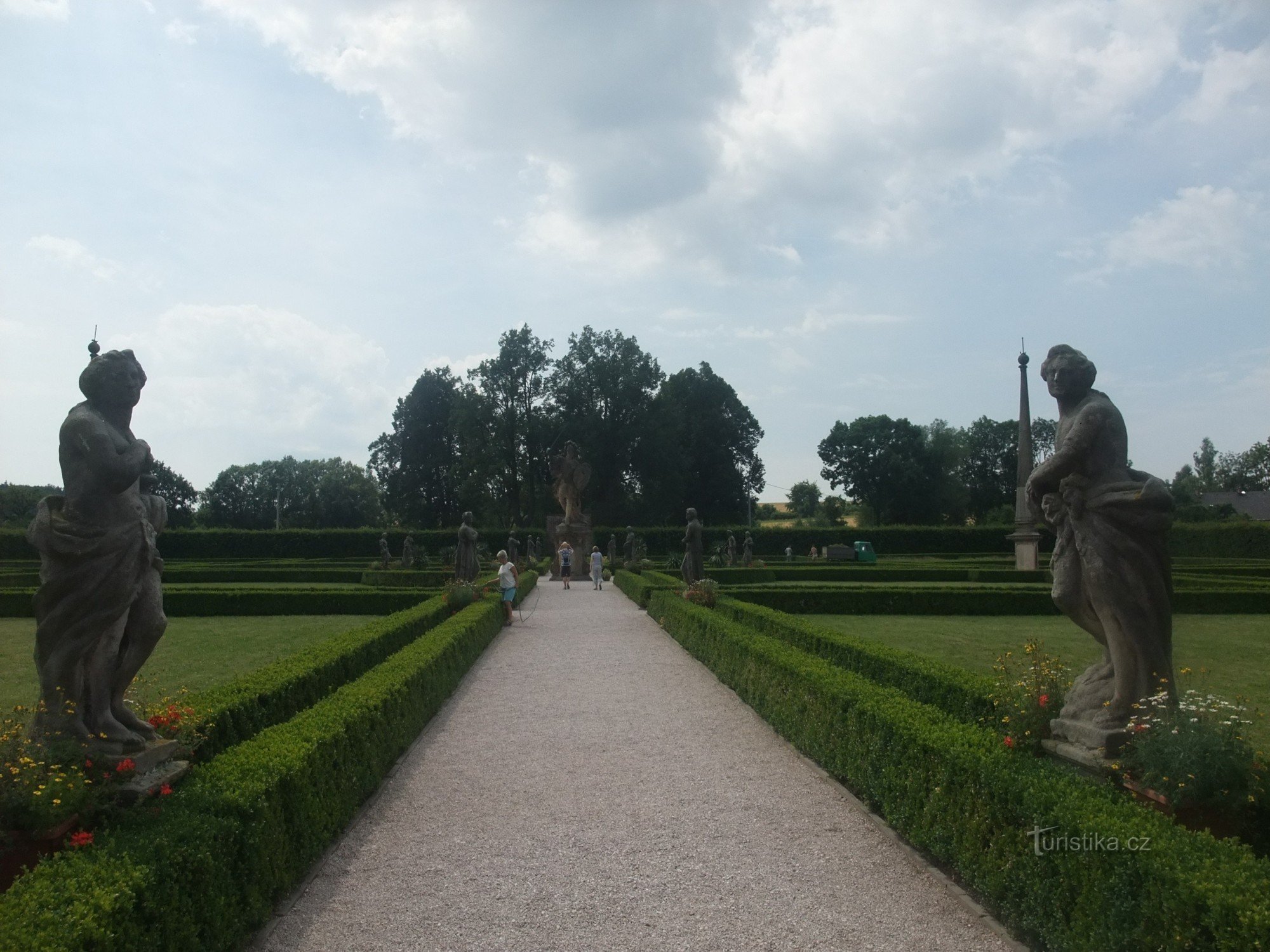 Jardín del castillo en Kuks