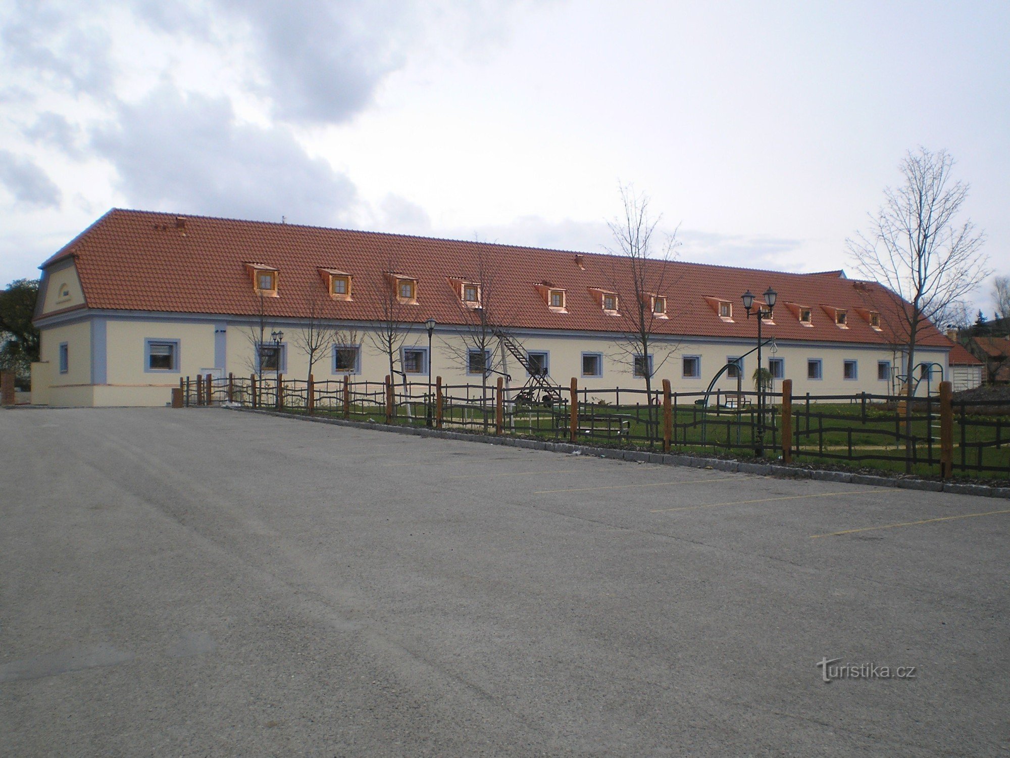 Замковий суд Вшерадіце