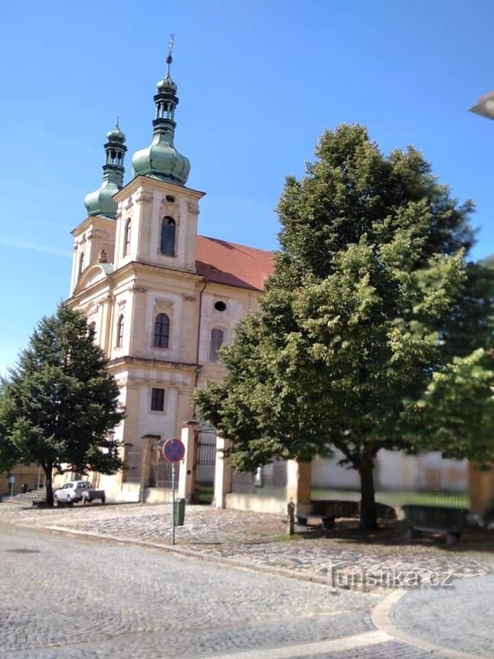 Église du château de l'Annonciation de la Vierge Marie à Duchcov