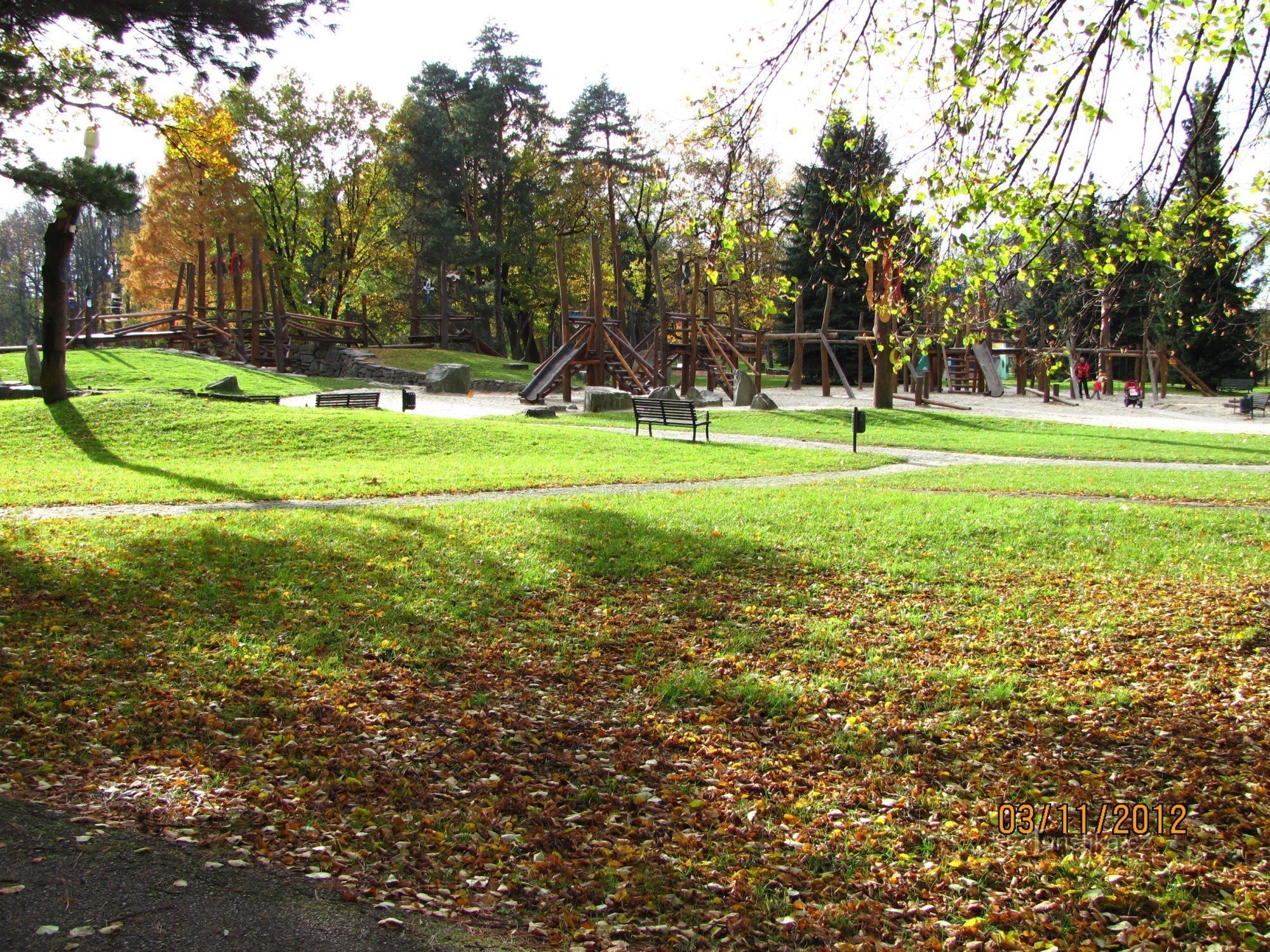 Πάρκο του Κάστρου - Πάρκο Božena Němcová στην Καρβίνα