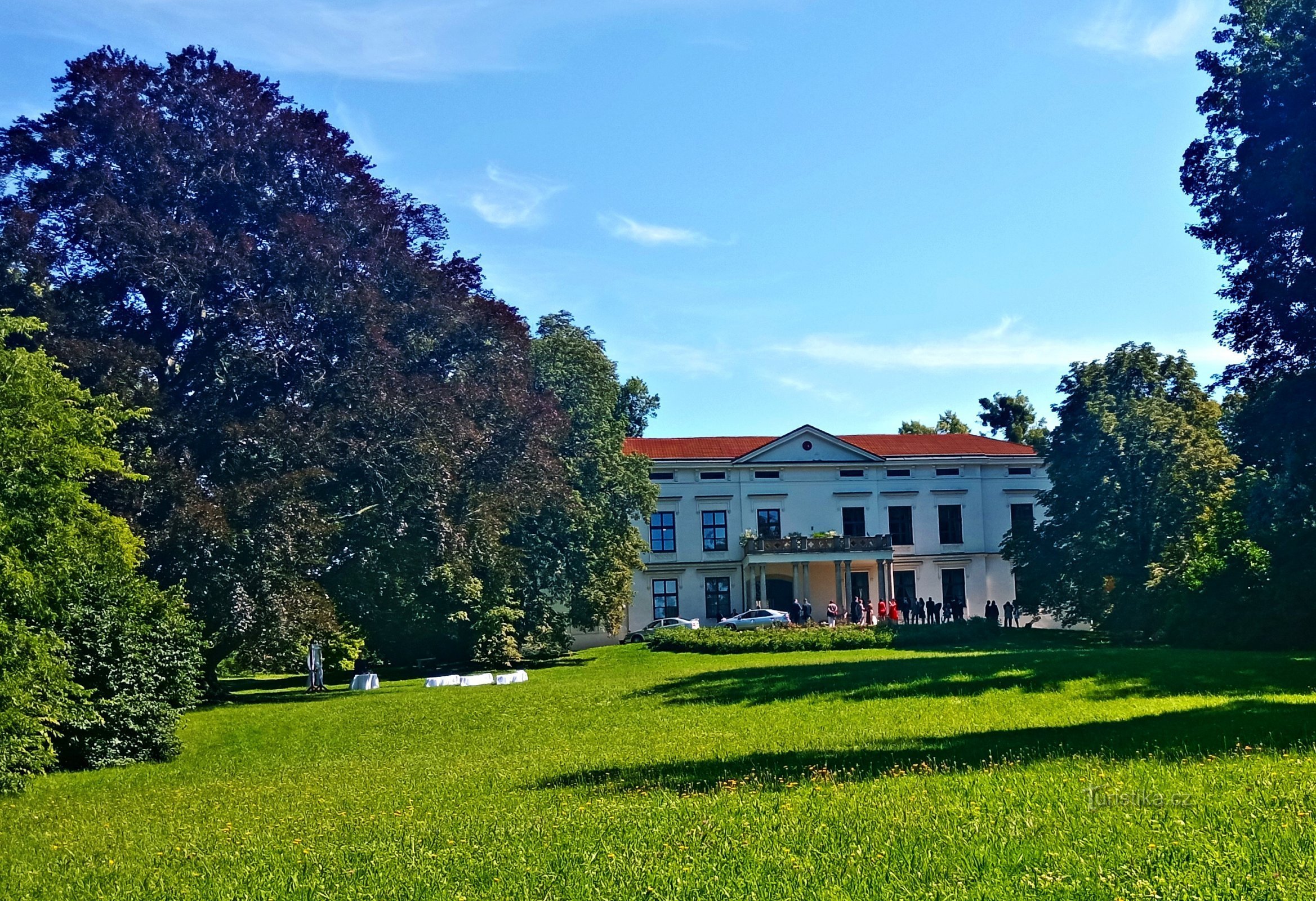 Zamek i park Lešná w Valašské Meziříčí