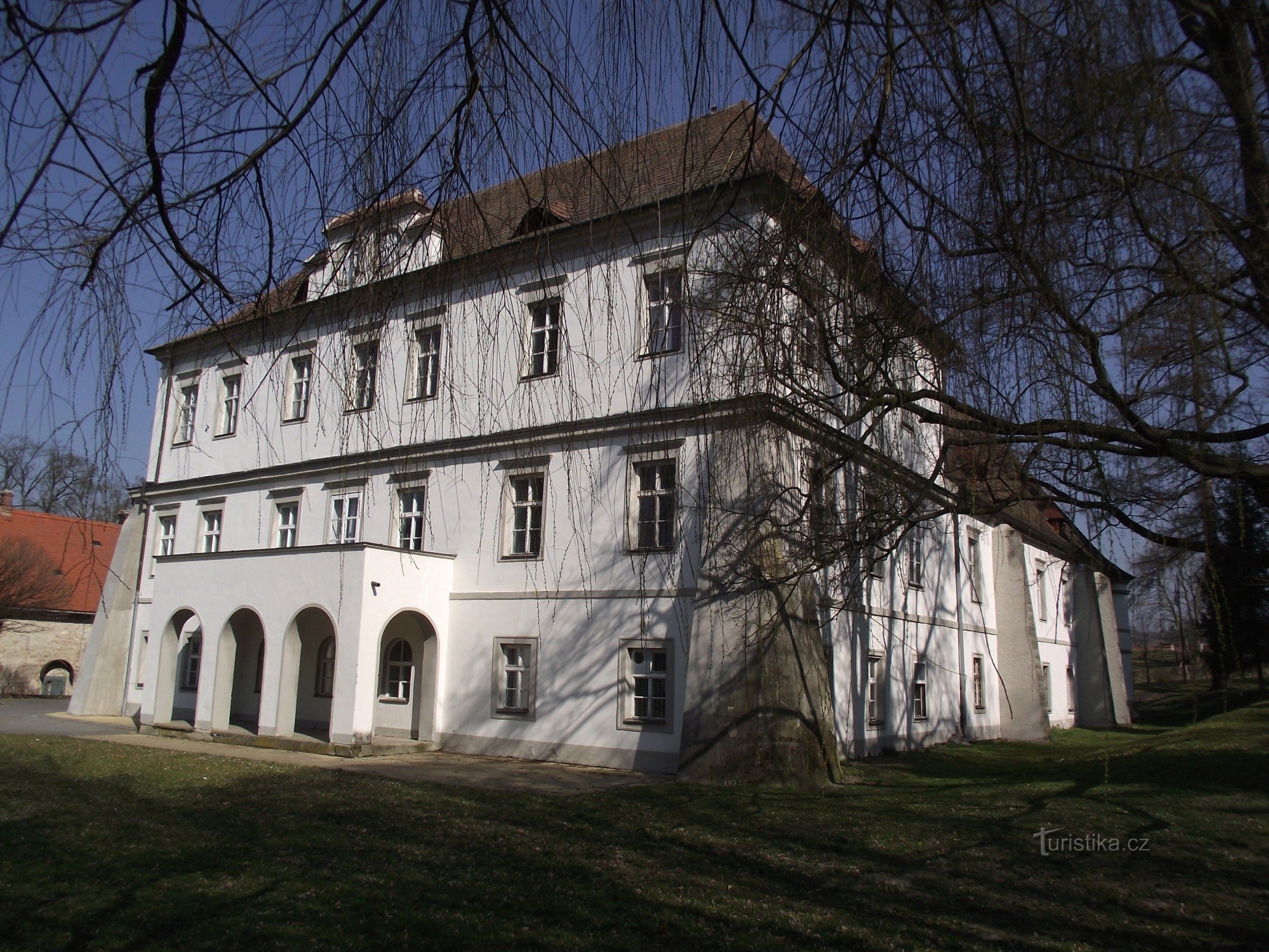 Březolupy slott