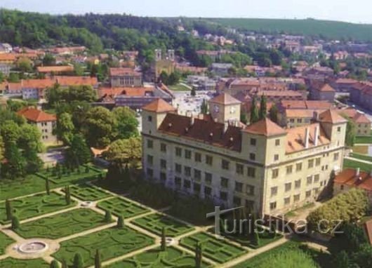 Lâu đài Bučovice