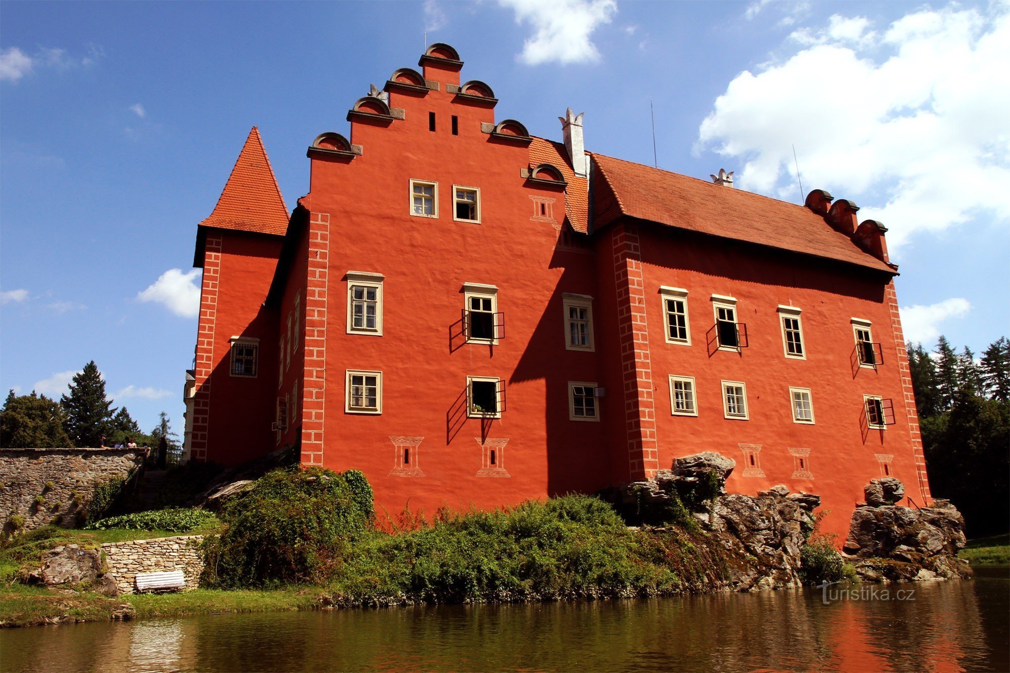 ČervenáLhota Castle