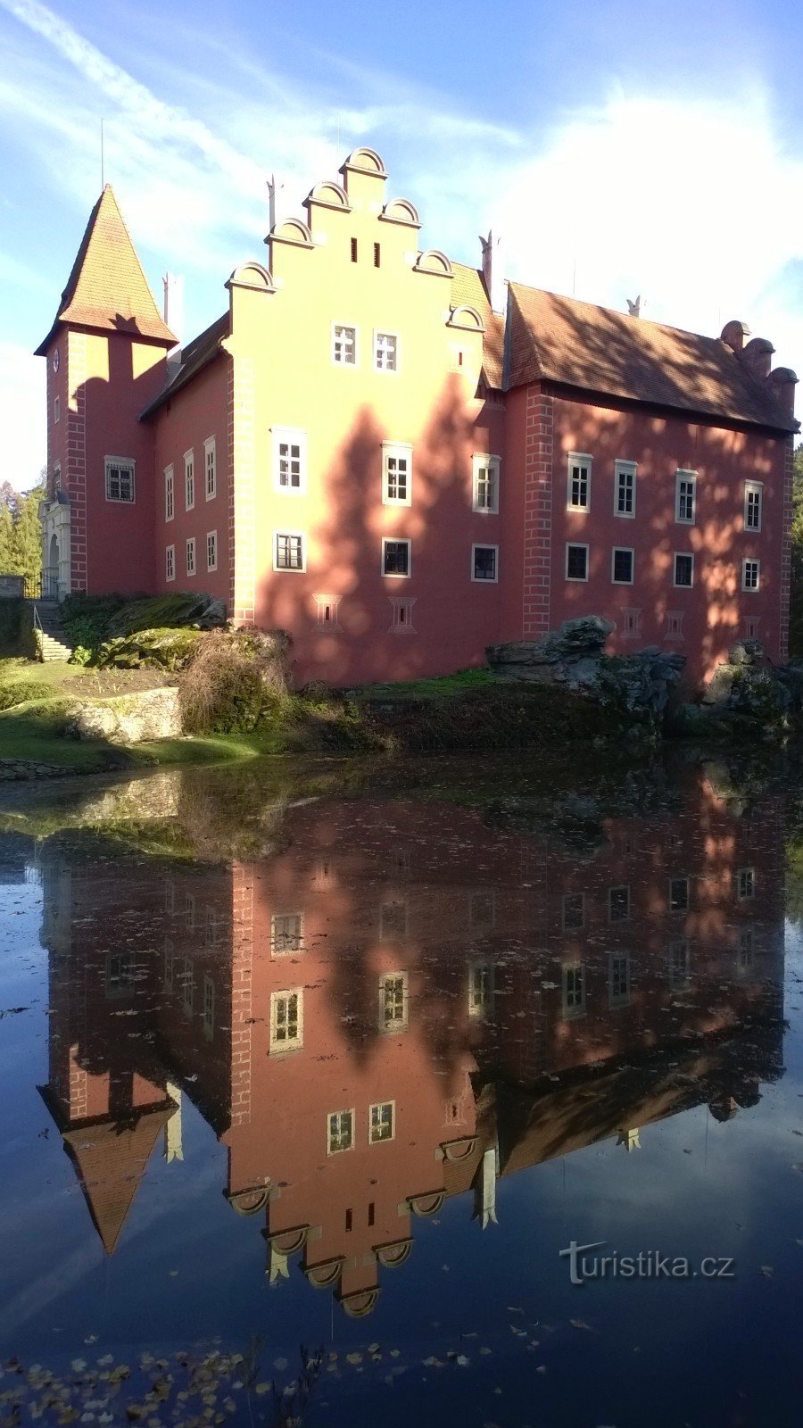 Zamek Červená Lhota.