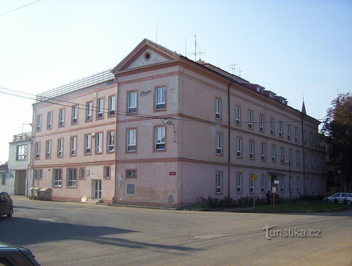 Château de Červenka depuis la gare