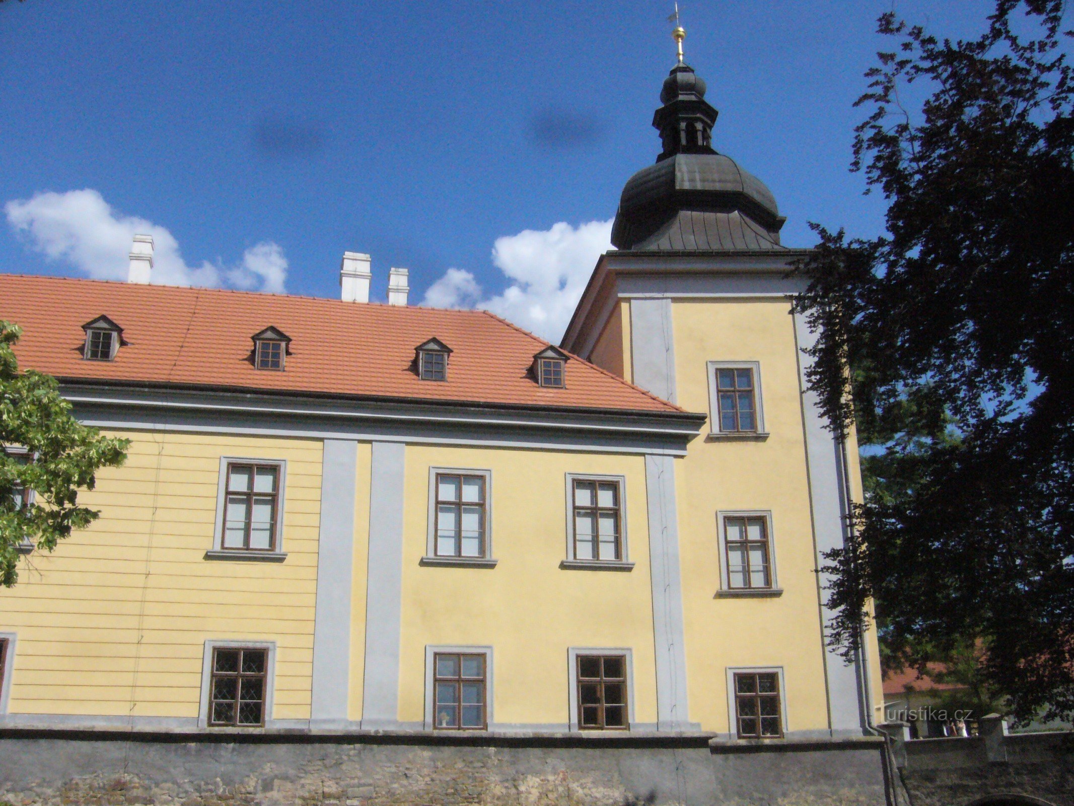 Ctěnice slott