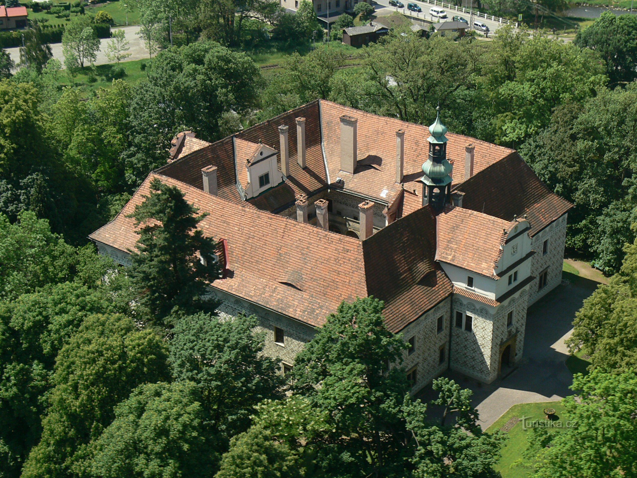 Castelul Doudleby nad Orlicí o bijuterie a Boemiei de Est