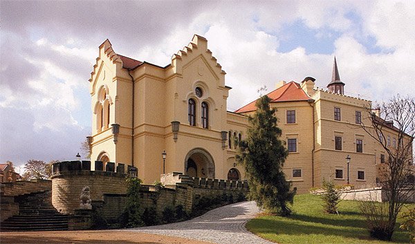 Zamek Jirny