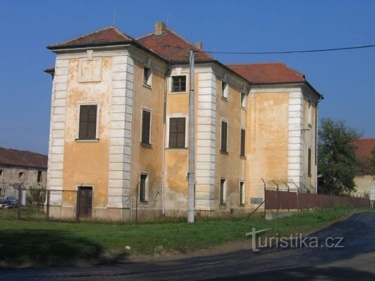 Castelul: partea de sud a castelului