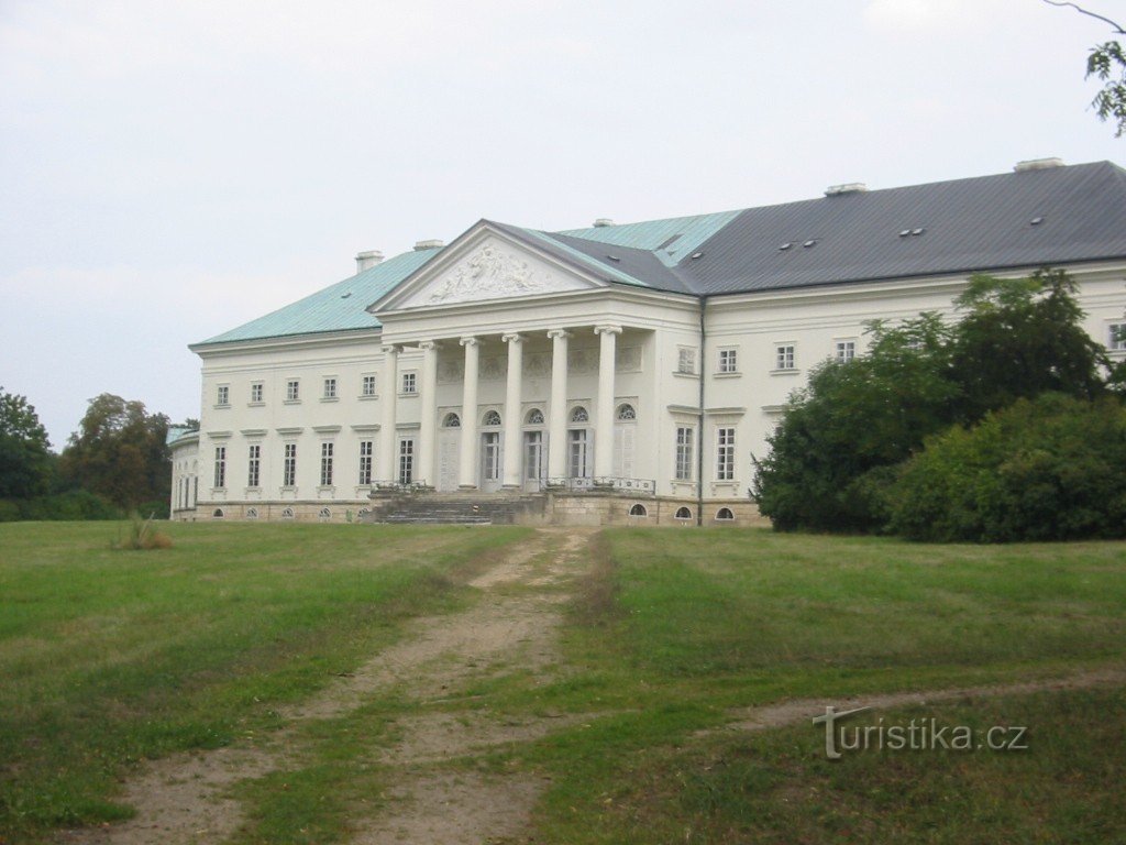 Castle Kačina