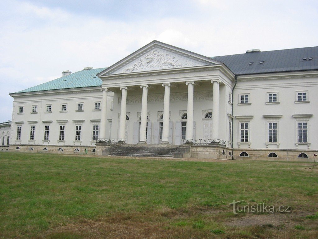 Castillo Kačina