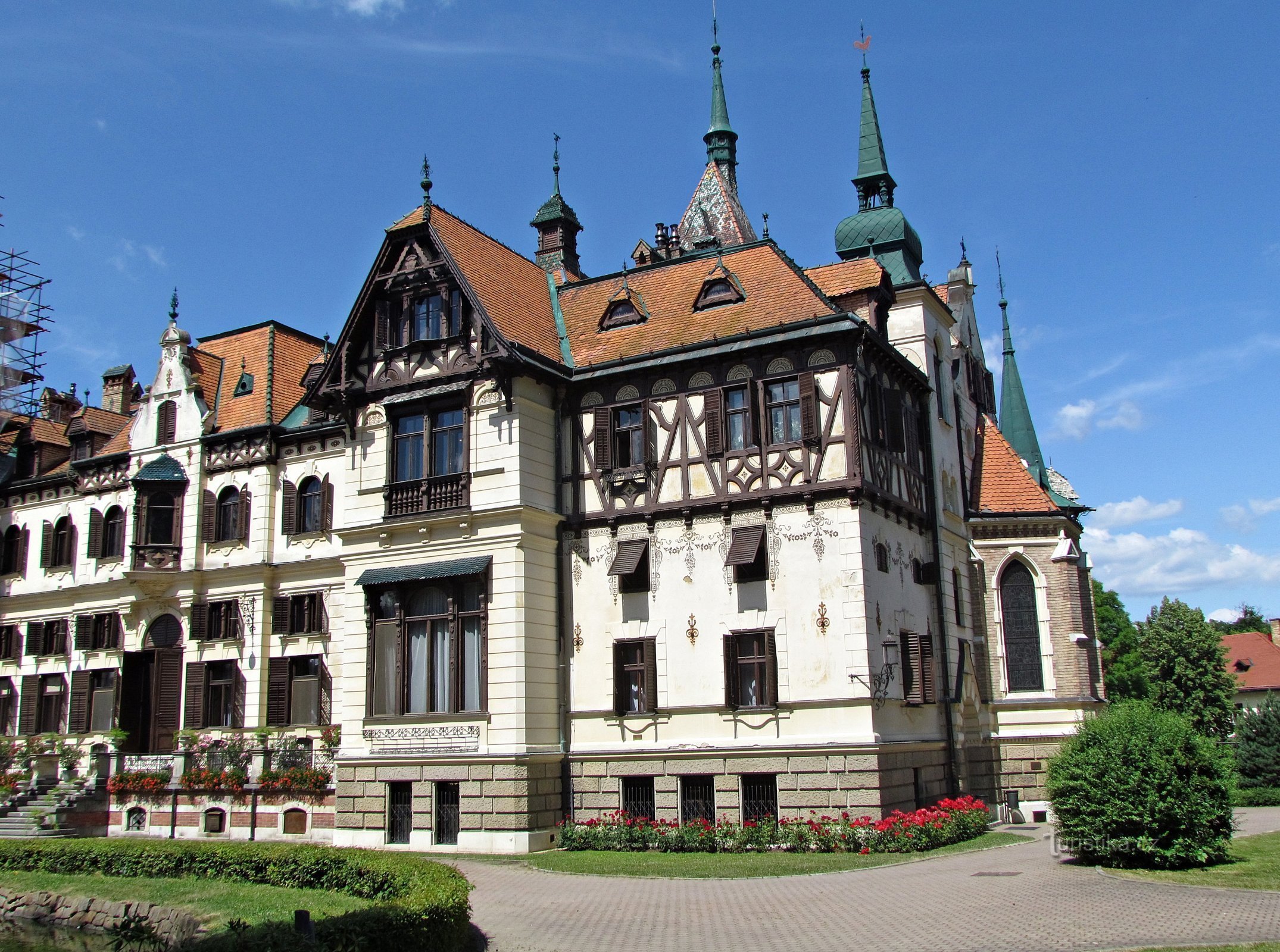 Schloss Lešná