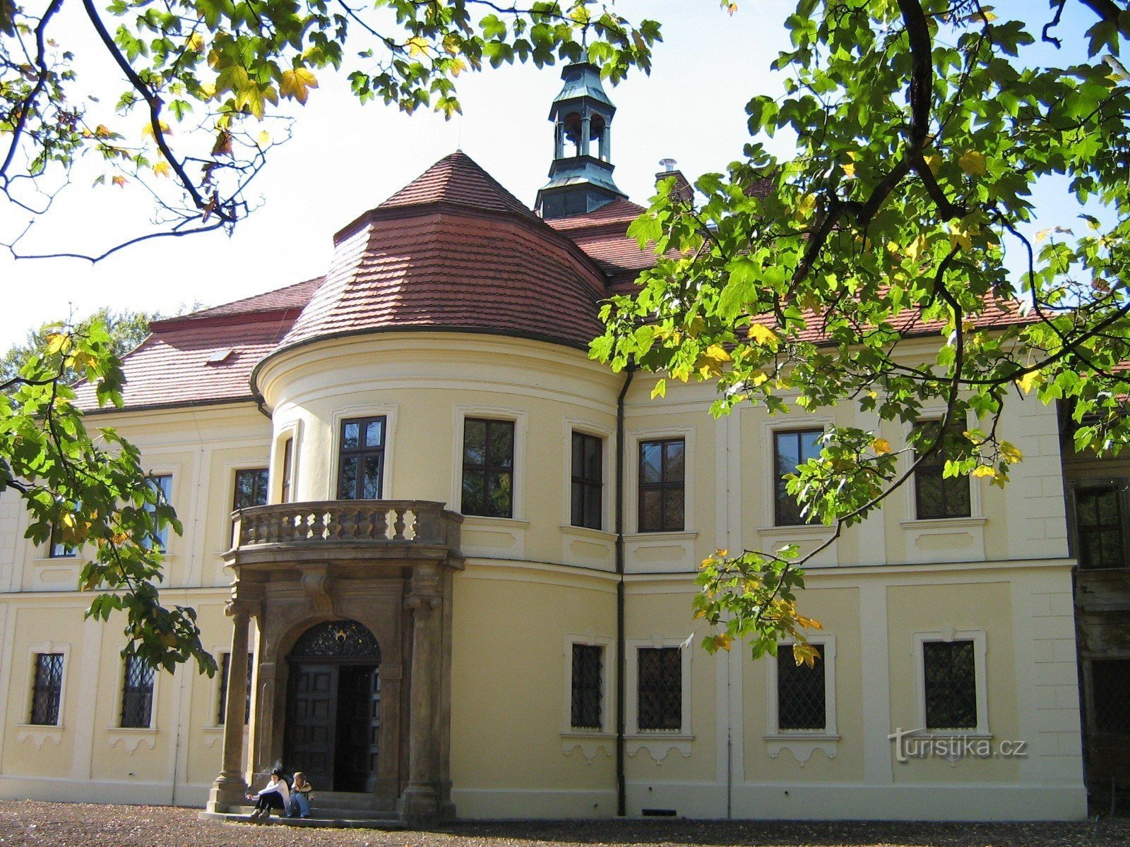 Mirošov Castle