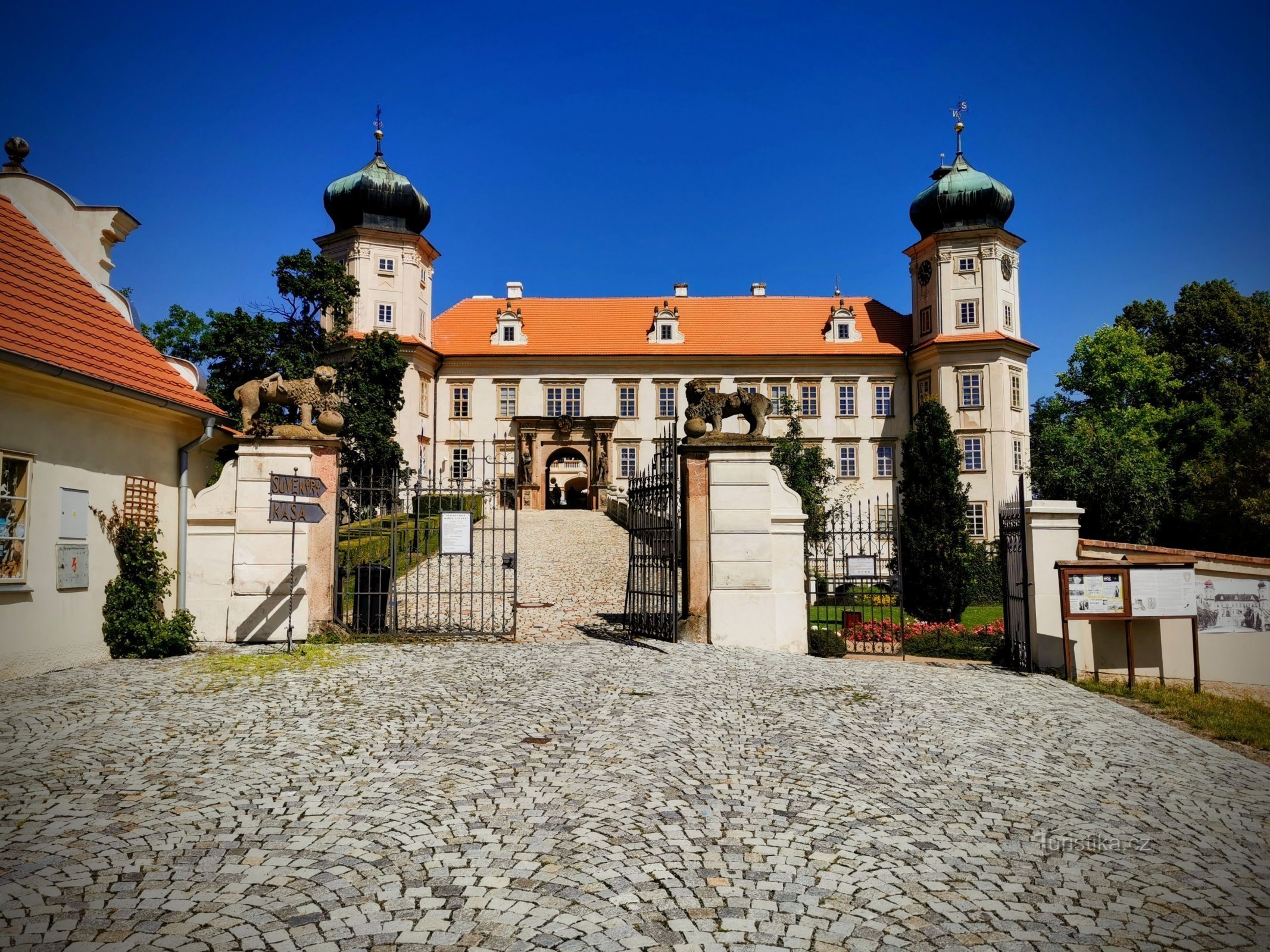 Château Mníšek pod Brdy