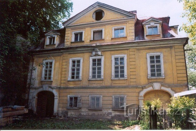 Neuberk slott (Mladá Boleslav – Čejetičky)