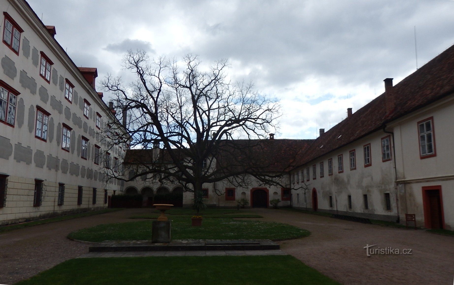 chateau Opočno