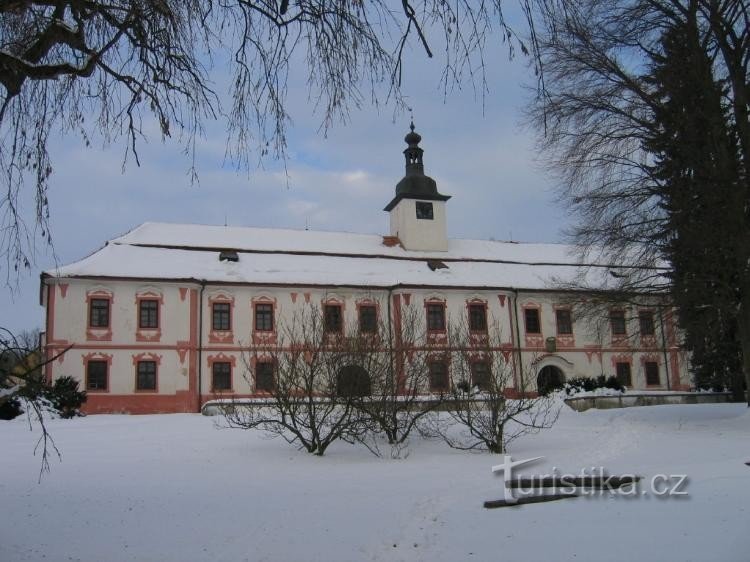 Château: Vue sur le château depuis le parc du château