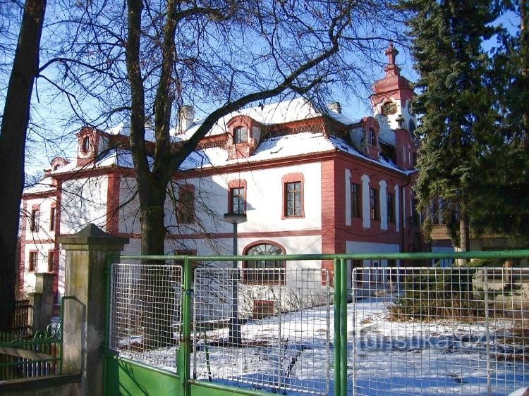 Château : Vue depuis le sud-est