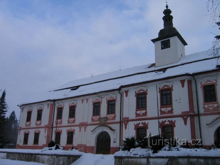 Castelo: A fachada do castelo