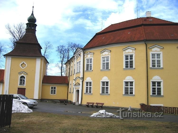 Castle with chapel: Proseč-Obořiště