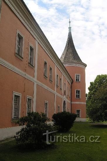 Zamek Sokolov: strona północno-wschodnia