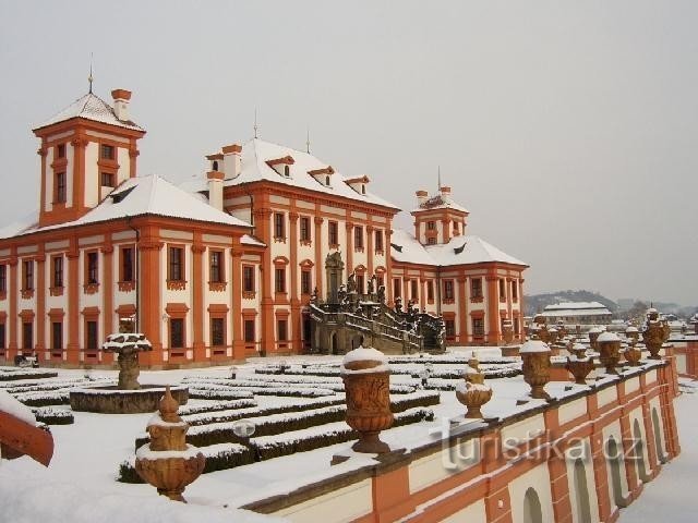 Schloss - Troja: Schloss Troja - Prag