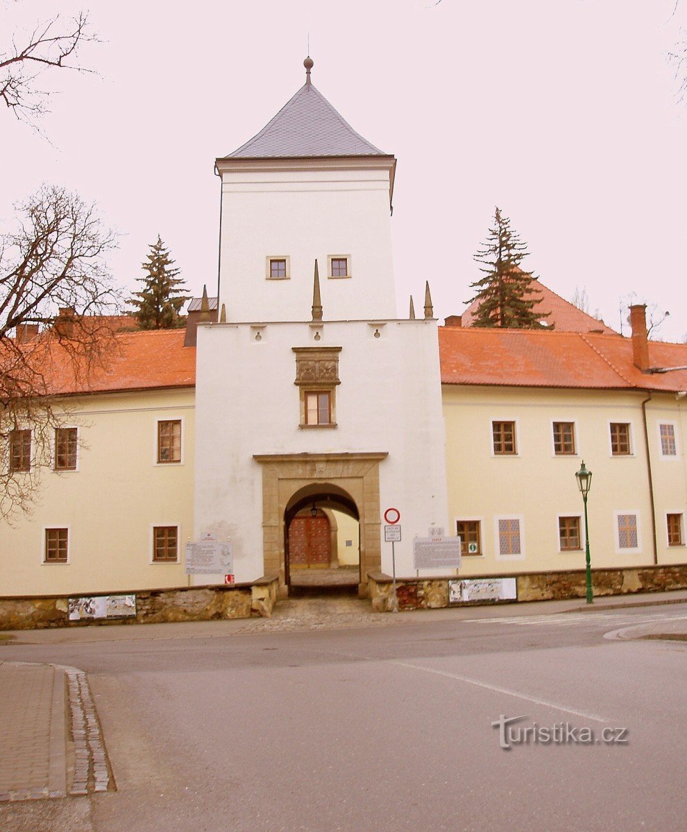 dvorac u Bystřice pod Hostýnem